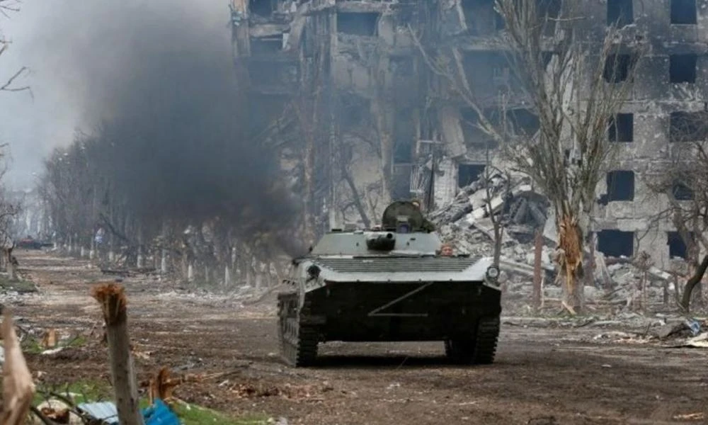 Ετοιμάζονται για τη Μαριούπολη Ρώσοι αλεξιπτωτιστές! Αργή προέλαση στο Ντονμπάς με σφοδρούς βομβαρδισμούς (Βίντεο)